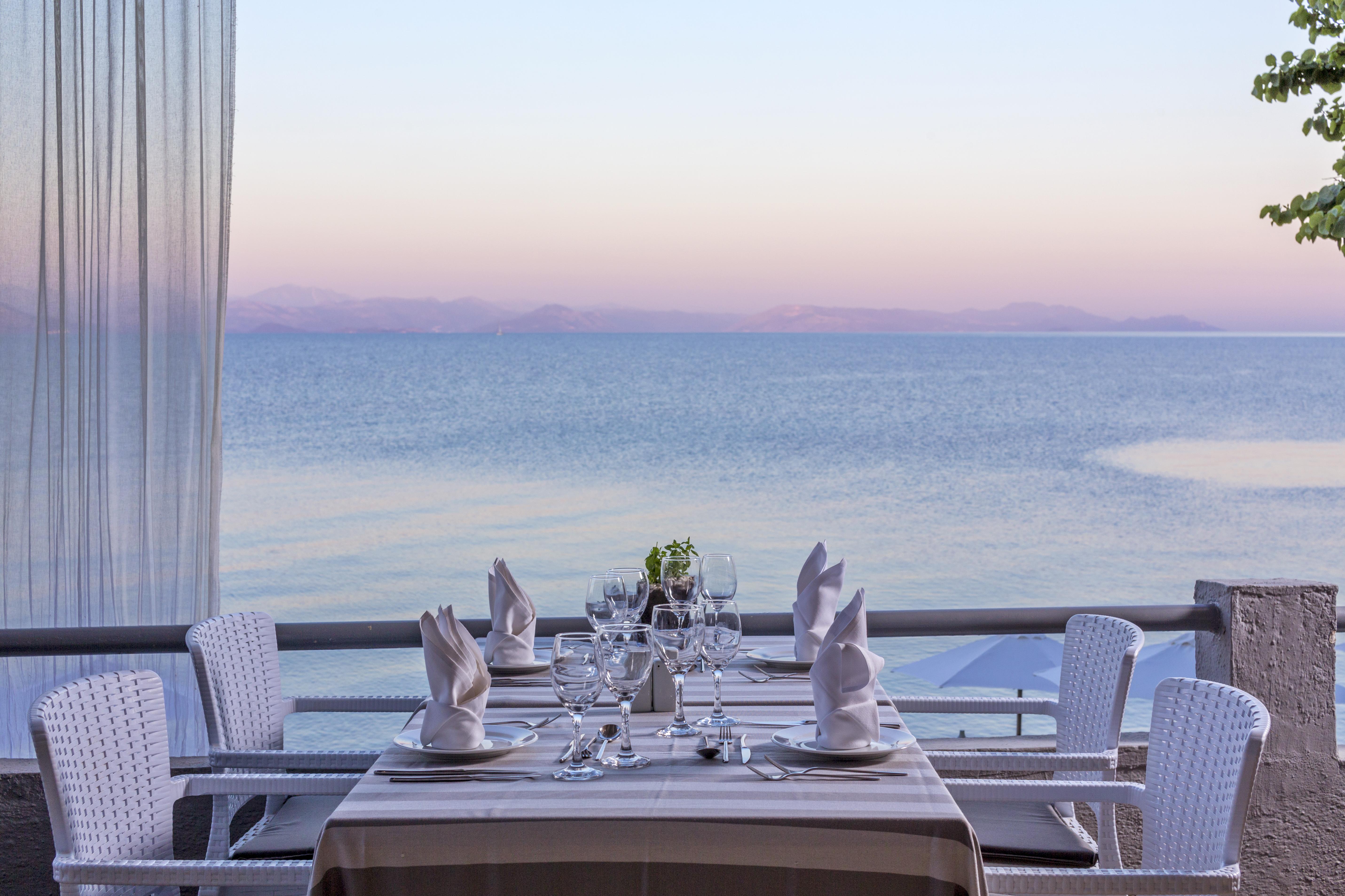 Aeolos Beach Resort Gastouri  Eksteriør bilde